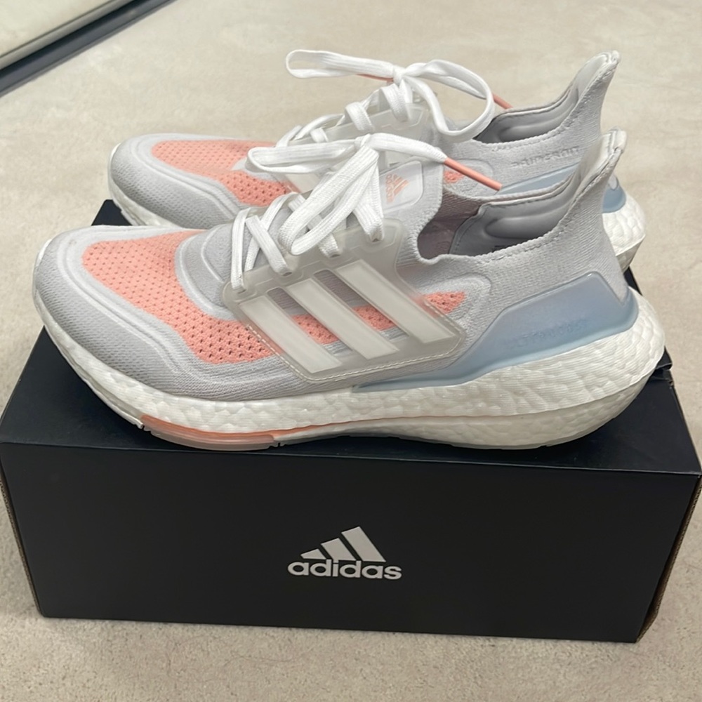 Adidas Ultraboost 21 Women’s